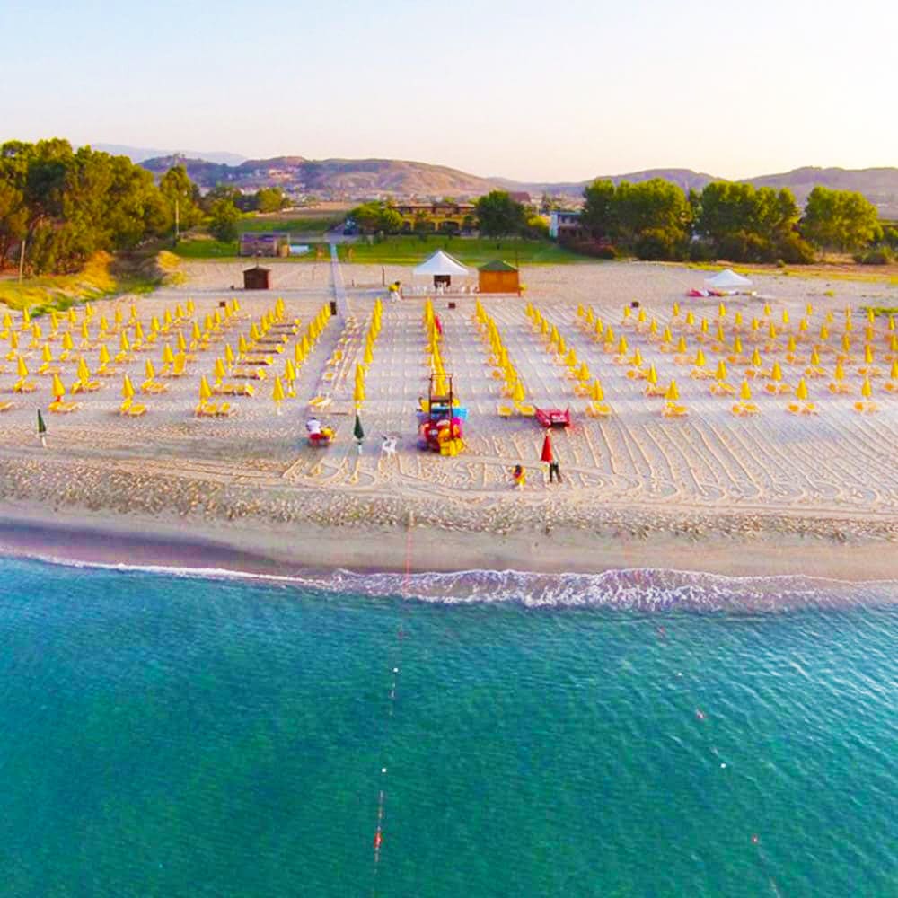 Image FRUIT VILLAGE BOTRICELLO Marina del Marchese Beach Resort
